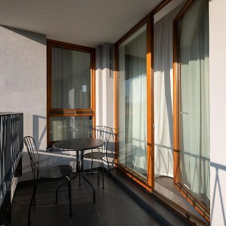 Nexthome Boutique Apartments - Klimatyzacja - Air Conditioning - New 바르샤바 외부 사진